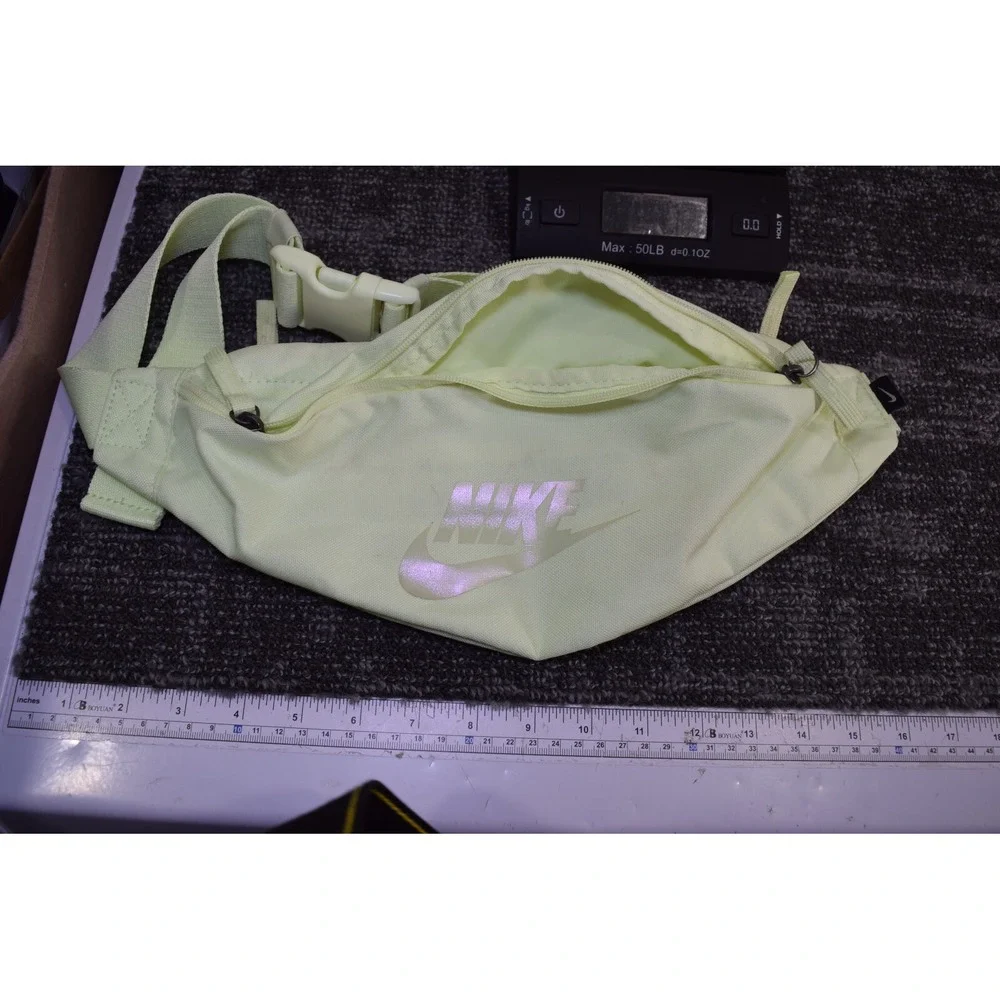 NIKE Heritage Hip Pack Light Lime Green Waistpack Fanny Sling Bag
